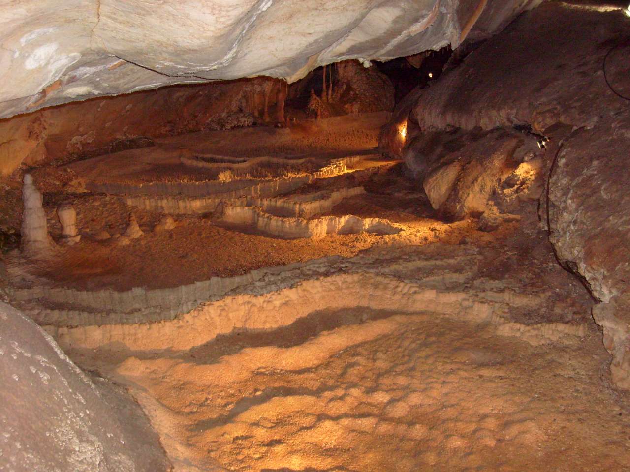 Stalagmites and dams in a dry creek bed